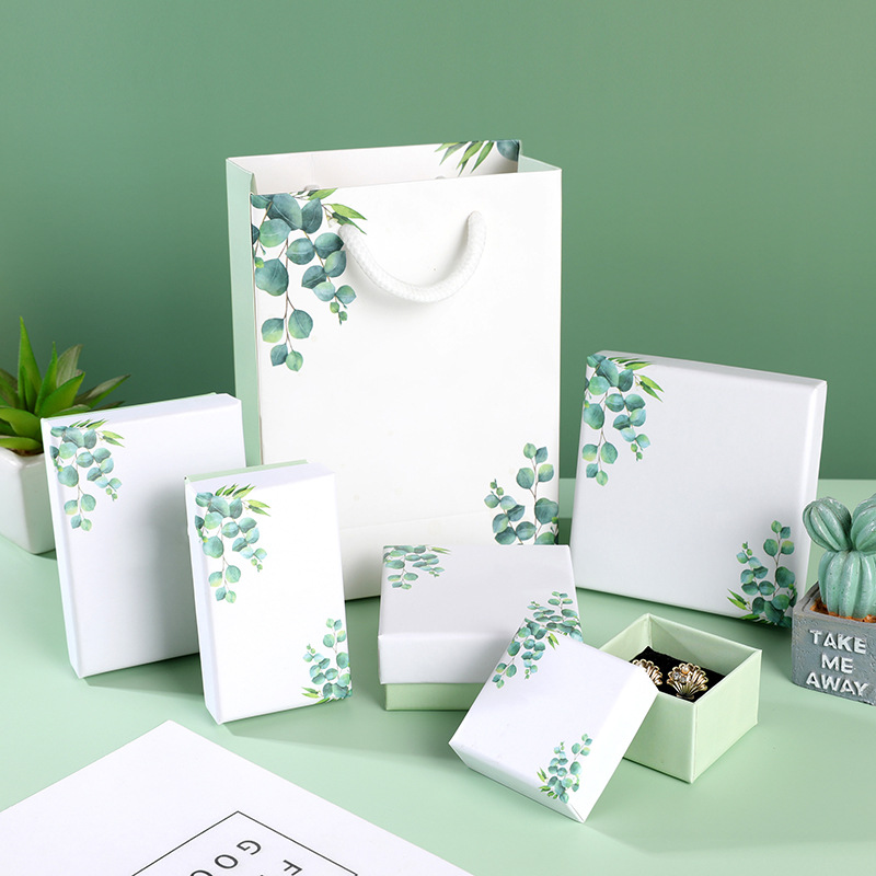 Event Party Shop - Sáng Tạo Nhỏ Lá Tươi Trang